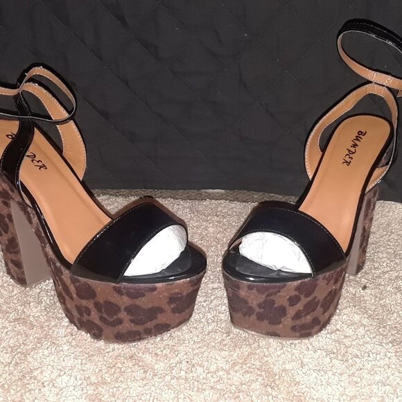PLATFORM HEEL - Picture 1 of 3
